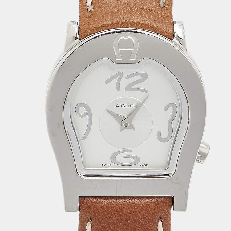 Pre Owned Aigner Silver Stainless Steel Leather Verona A01200 Women's Wristwatch 24 mm