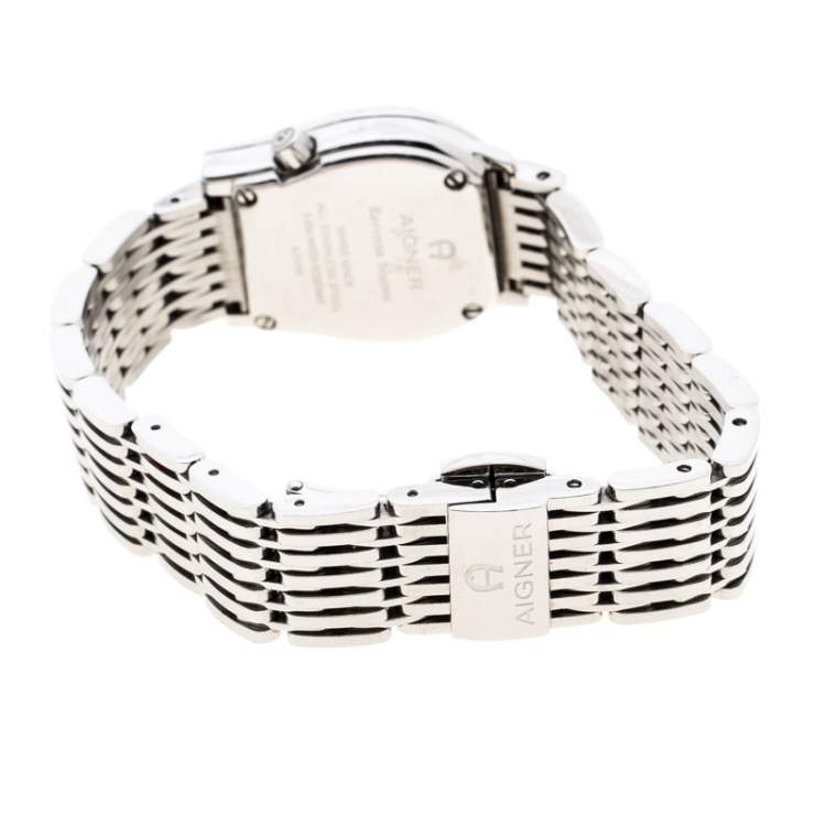 Pre Owned Aigner Silver Stainless Steel Ravenna Nuovo A25200 Women's Wristwatch 24 mm