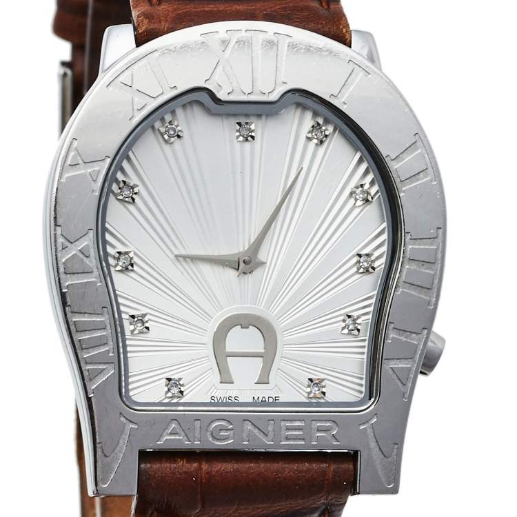 Pre Owned Aigner Silver Stainless Steel Leather Verona Nuovo A22100 Women's Wristwatch 33 mm