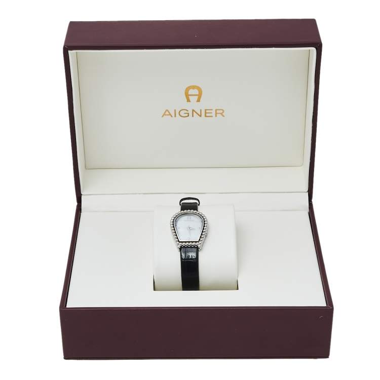 Pre Owned Aigner Mother Of Pearl Stainless Steel Leather Novara A147200 Women's Wristwatch 27.50 mm