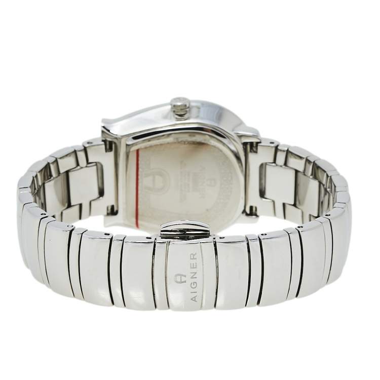 Pre Owned Aigner Mother of Pearl Stainless Steel Messina A40200 Women's Wristwatch 29 mm