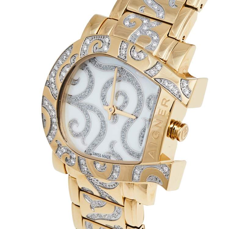 Pre Owned Aigner Mother of Pearl Gold Plated Stainless Steel Genua Due A31600 Women's Wristwatch 33 mm