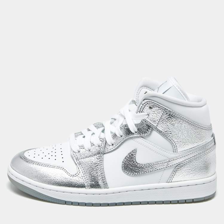 Pre Owned Air Jordans Jordan 1 SE Metallic Size 40.5 Silver/White Leather Mid Top Sneakers