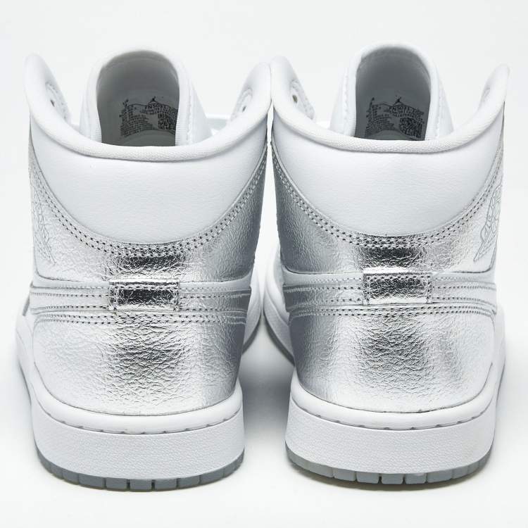 Pre Owned Air Jordans Jordan 1 SE Metallic Size 40.5 Silver/White Leather Mid Top Sneakers
