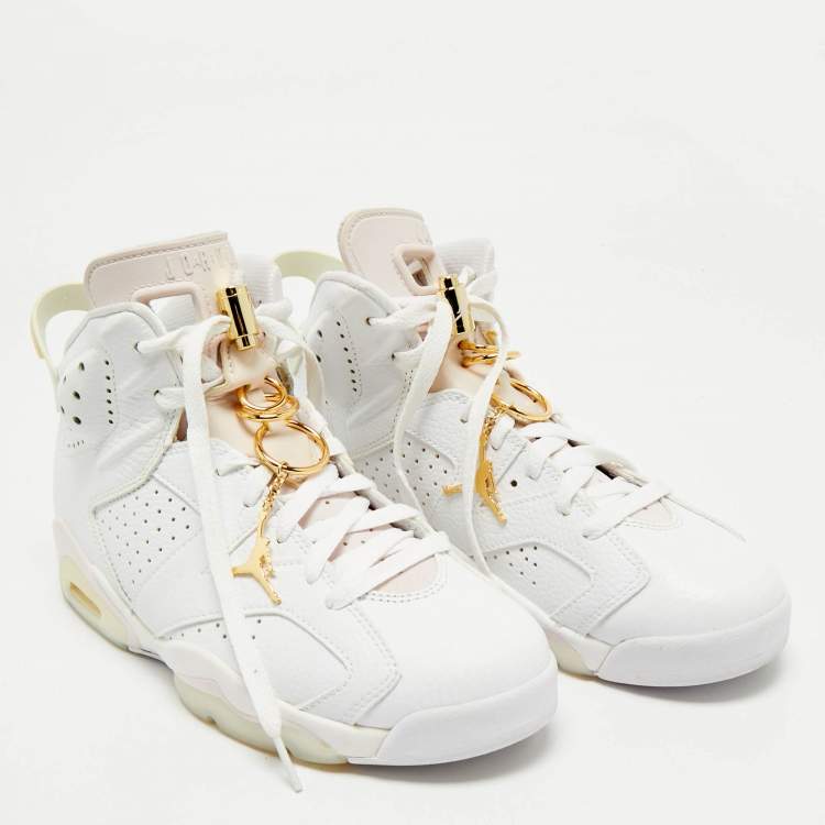 Pre Owned Air Jordans White Leather Jordan 6 High Top Sneakers Size 40