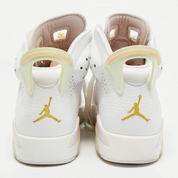 Pre Owned Air Jordans White Leather Jordan 6 High Top Sneakers Size 40