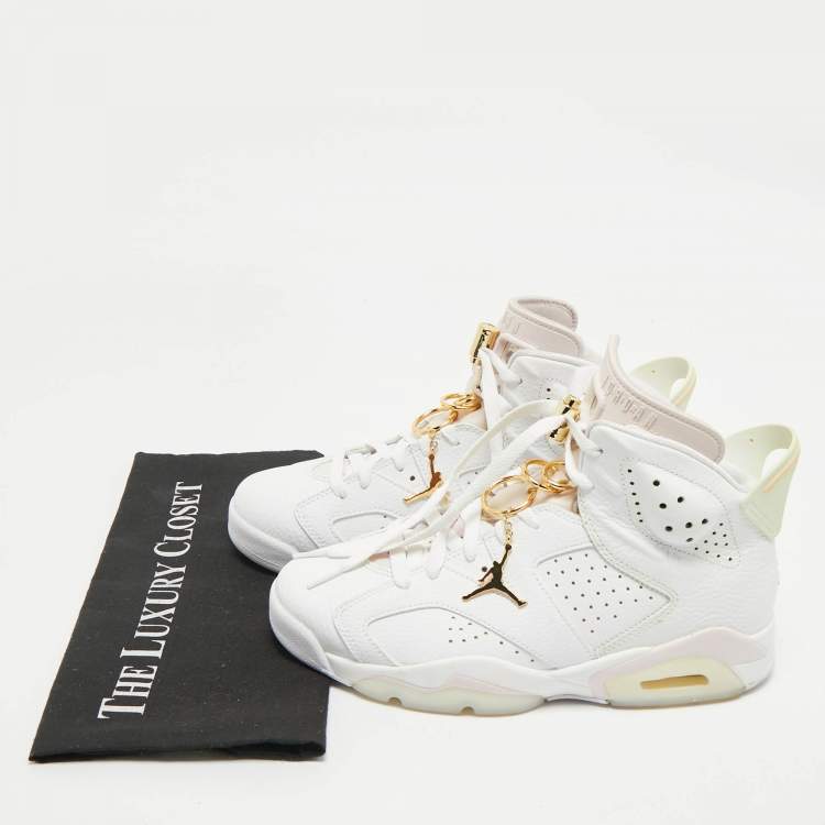 Pre Owned Air Jordans White Leather Jordan 6 High Top Sneakers Size 40