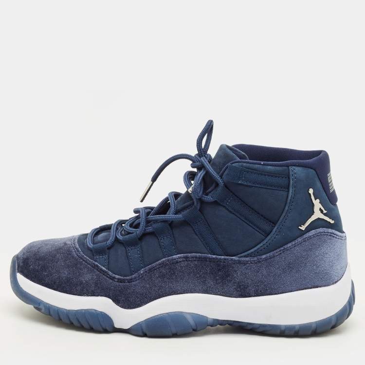 Pre Owned Air Jordans Jordan 11 Retro Midnight Navy Size 40 Navy Blue Velvet High Top Sneakers