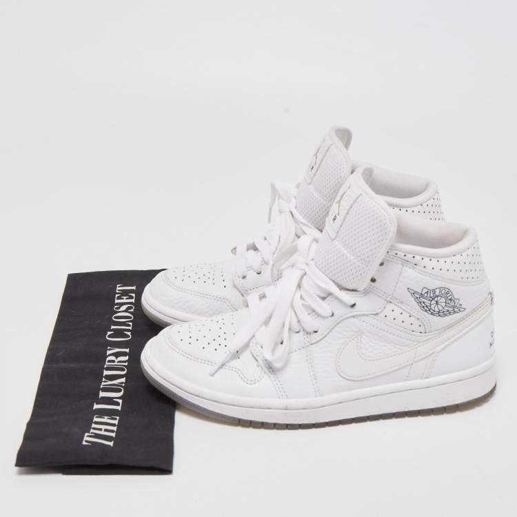 Pre Owned Air Jordans White Leather Jordan 1 Unite Totale Sneakers Size 37.5