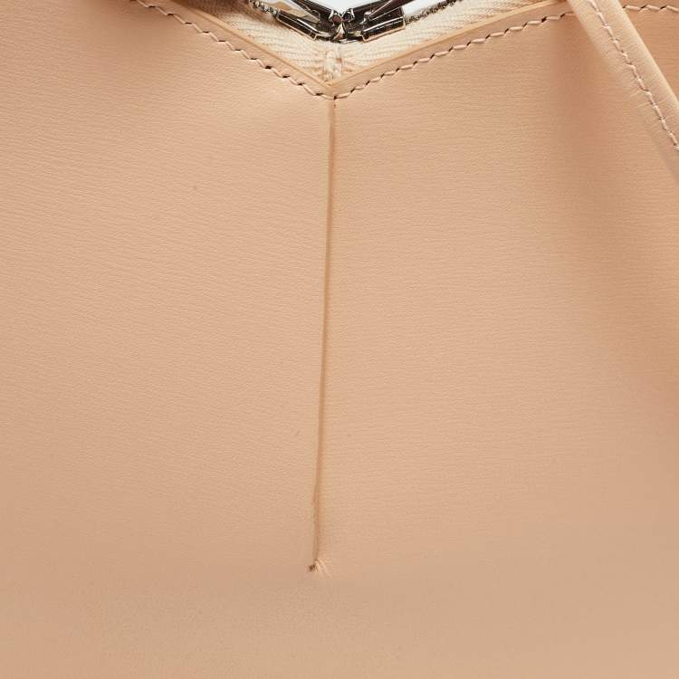 Pre Owned Alaïa Beige Leather Le Coeur Shoulder Bag