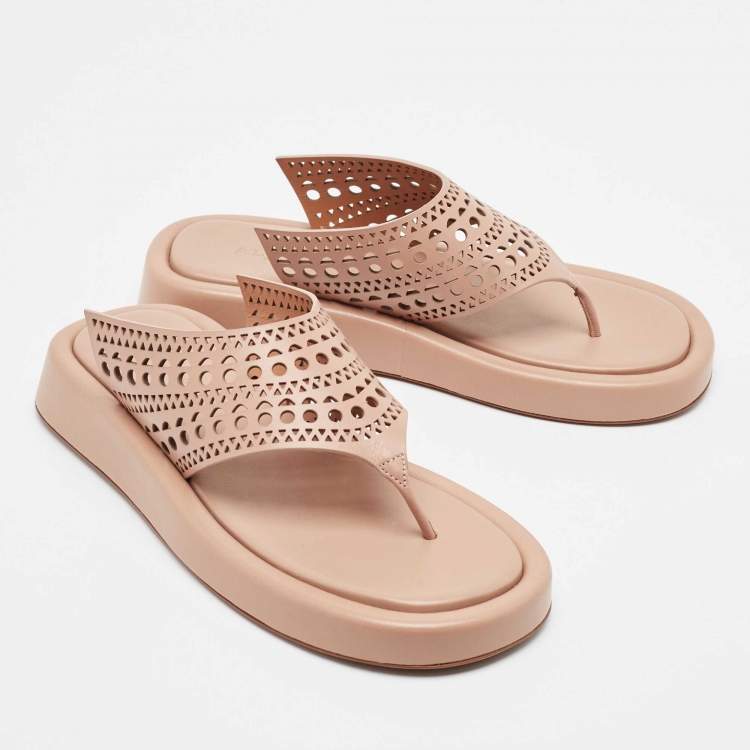 Pre Owned Alaia Beige Cut out Leather Thong Sandals  Size 38