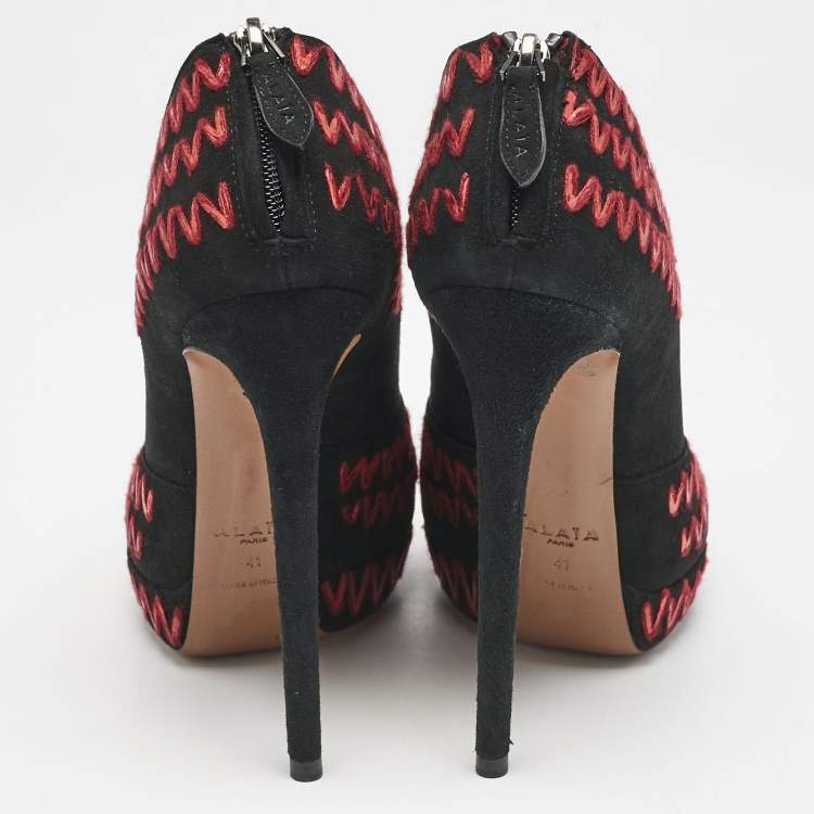 Pre Owned Alaia Black/Red Suede ZigZag Stitch Booties Size 41