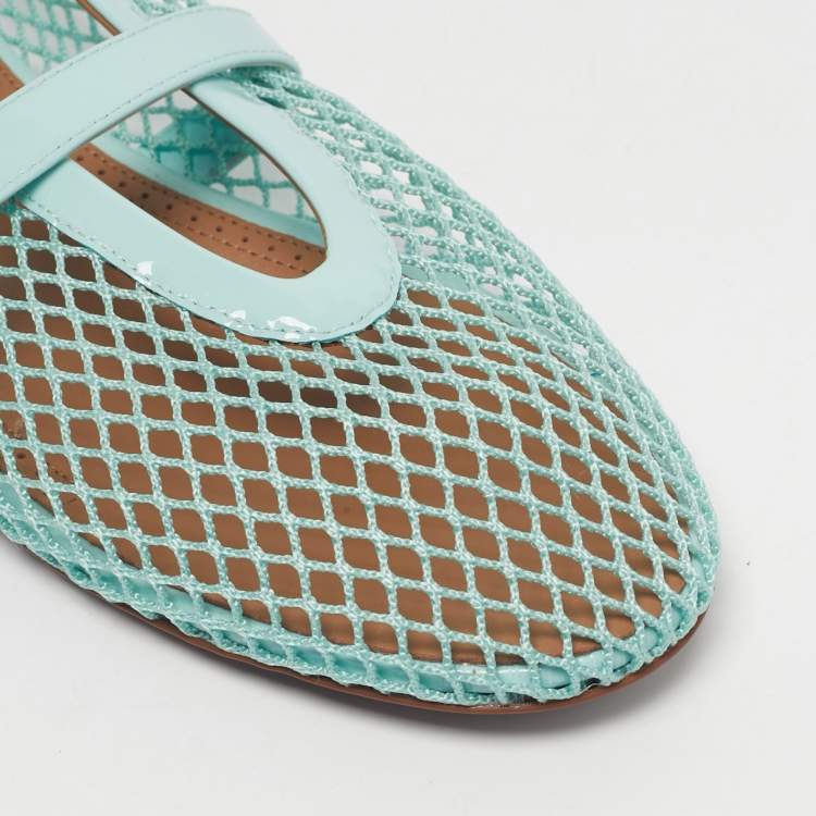 مملوكة مسبقًا Alaia Blue Mesh and Patent Leather Fishnet Ballet Flats Size 38