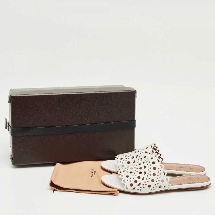 Pre Owned Alaia White Leather Vienne Flat Slides Size 41