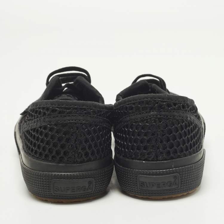 مملوكة مسبقًا Alaia Superga Size 36 Black Canvas and Net Lace Up Sneakers