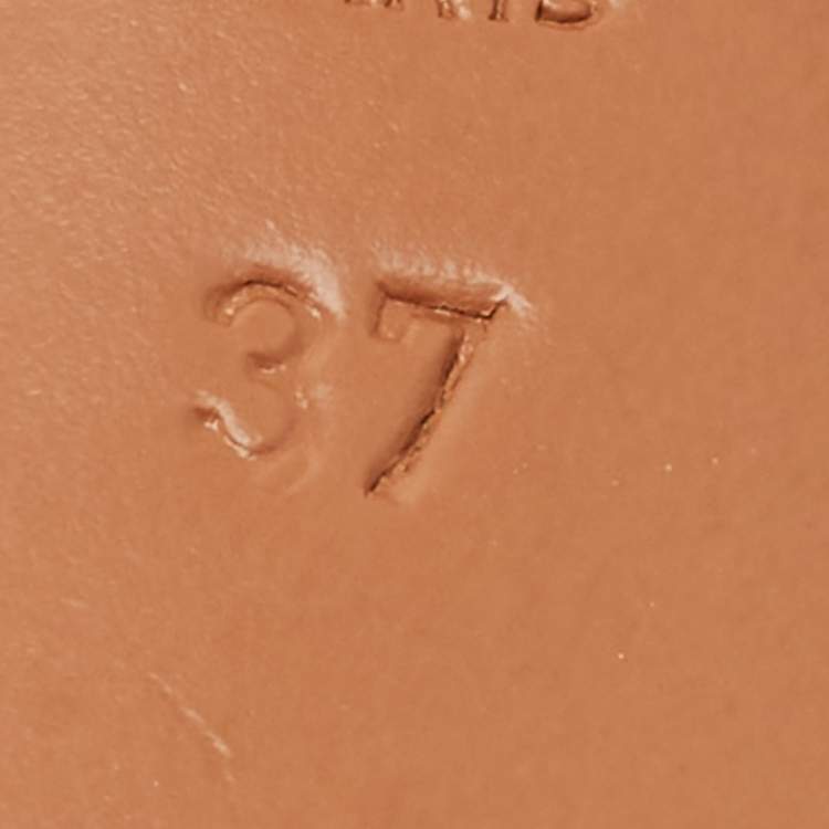 Pre Owned Alaia Oeillets Size 37 White Leather Slide Sandals