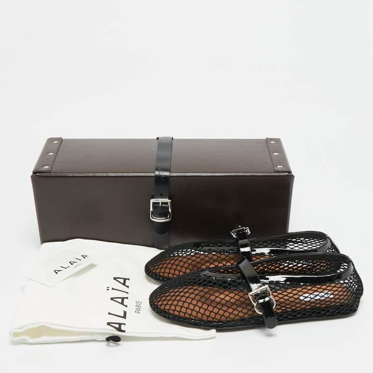 مملوكة مسبقًا Alaia Size 37 Black Mesh and Patent Leather Ballet Flats