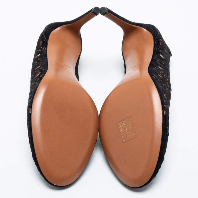 Pre Owned Alaia Black Suede Laser-Cutout Pumps Size 39