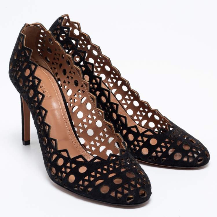Pre Owned Alaia Black Suede Laser-Cutout Pumps Size 39