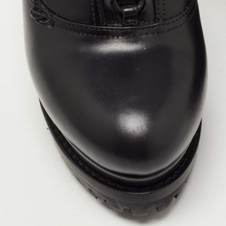 Pre Owned Alaia Black Leather Lace Up Platform Booties Size 38