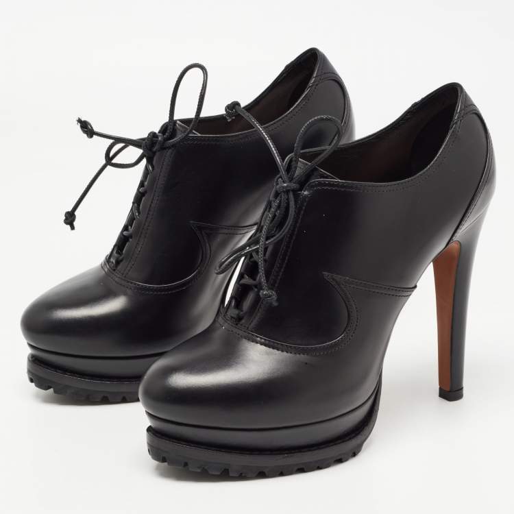 Pre Owned Alaia Black Leather Lace Up Platform Booties Size 38