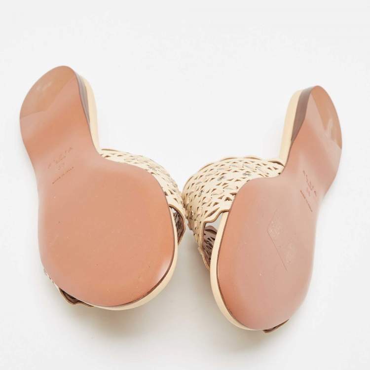 Pre Owned Alaia Beige Leather Flat Slides Size 38