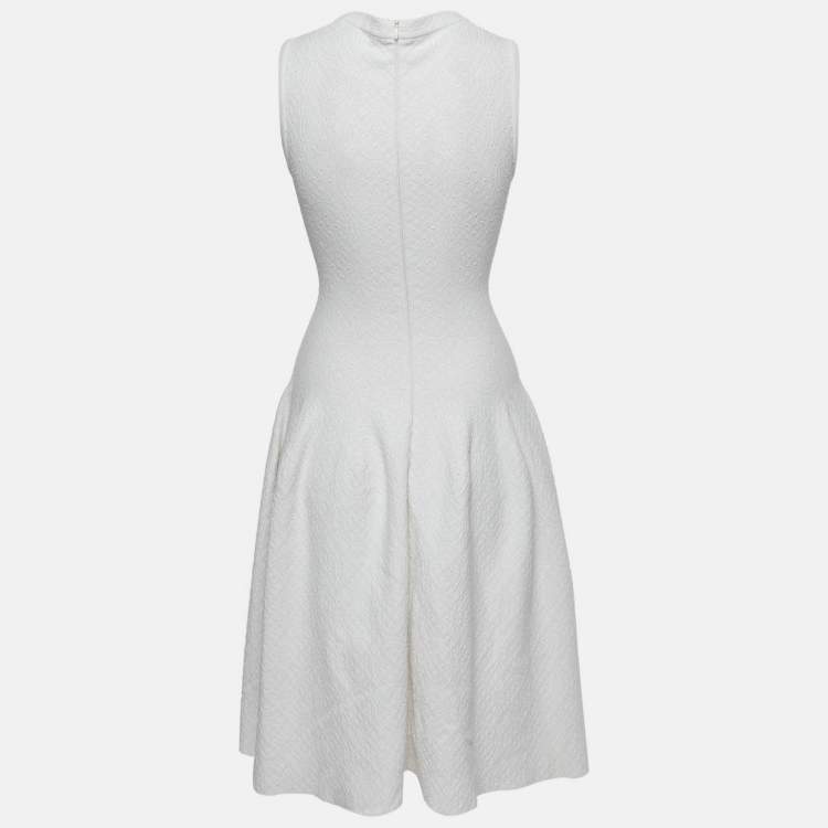 مملوكة مسبقًا Alaia White White Textured Knit Sleeveless Flared Knee Length Dress S  