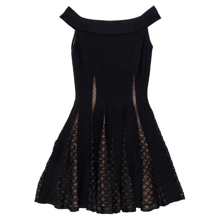 مملوكة مسبقًا Alaia Black Knit & Lace Paneled Off-Shoulder Mini Dress M
