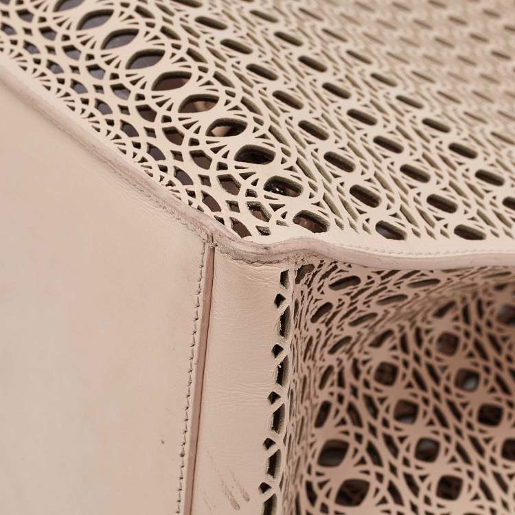 Pre Owned Alaia Beige Lasercut Leather Open Tote