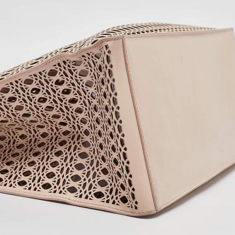 Pre Owned Alaia Beige Lasercut Leather Open Tote