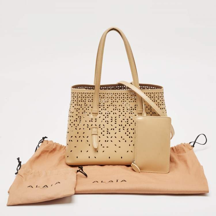 Pre Owned Alaia Light Beige Laser Cut Leather Le Mina 25 Tote