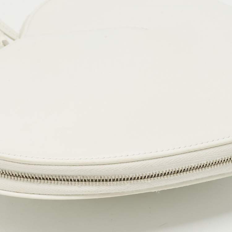 Pre Owned Alaia White Leather Le Coeur Crossbody Bag