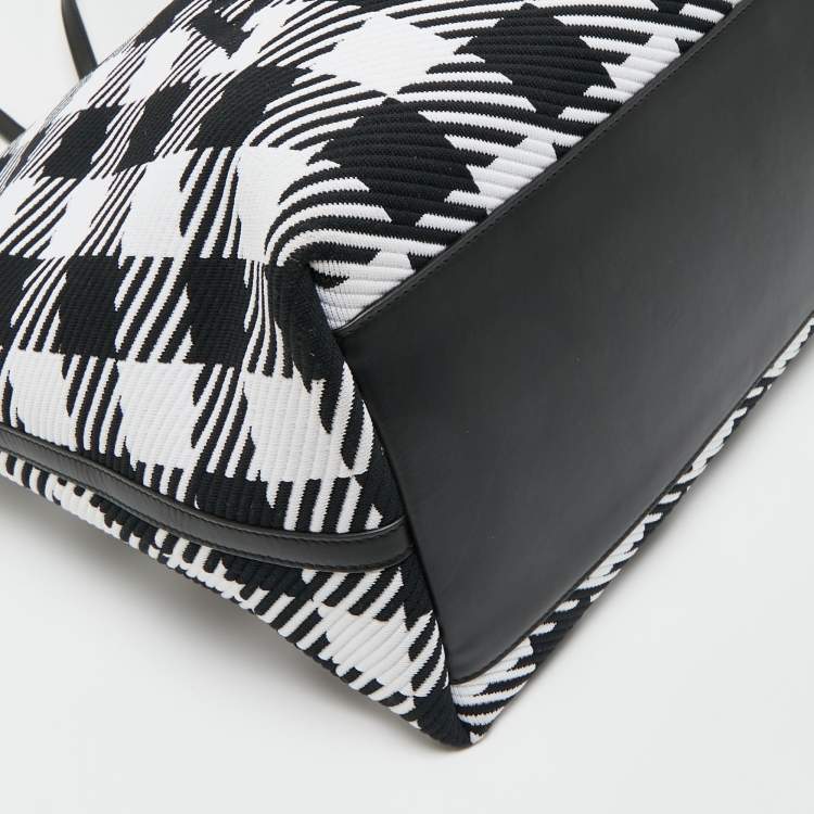 Pre Owned Alaïa Black/White Checkered Logo Jacquard Knit Fabric Large Tote