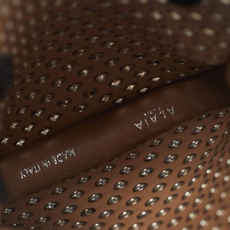 Pre Owned Alaia Black Leather Eyelet Embellished Phone Crossbody Bag