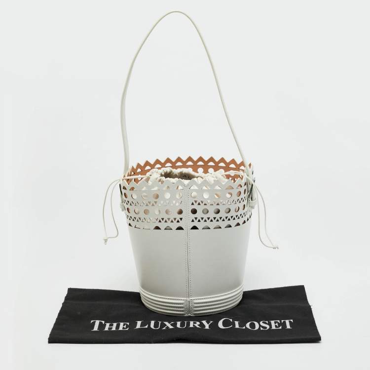 Pre Owned Alaia White Leather 1992 Edition Vienne Bucket Bag