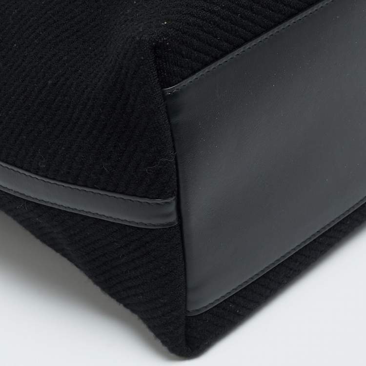مملوكة مسبقًا Alaia Black Knitted Fabric Logo Tote