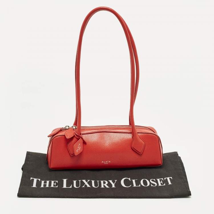 Pre Owned Alaia Red Le Teckel Small Leather Shoulder Bag