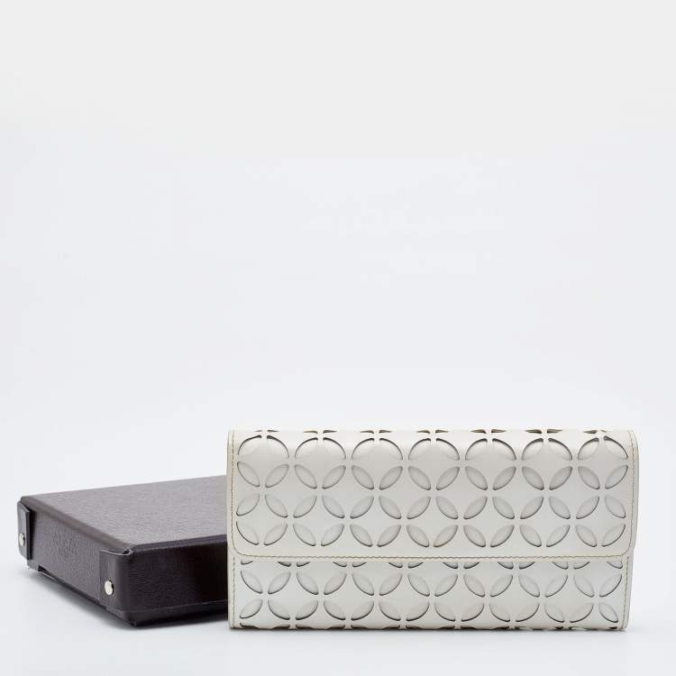 Pre Owned Alaia Beige Leather Flap Continental Wallet