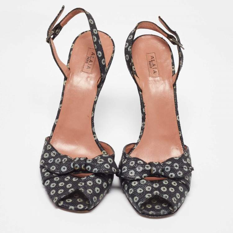 Pre Owned Alaia Black/White Print Raffia Bow Ankle Strap Sandals Size 38
