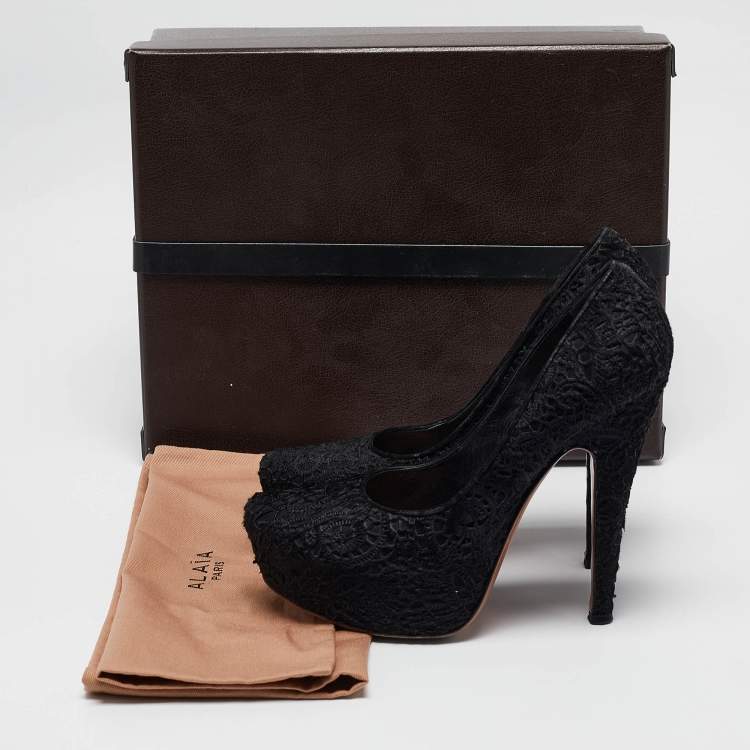 Pre Owned Alaia Black Calfhair and Suede Platform Pumps Size 38