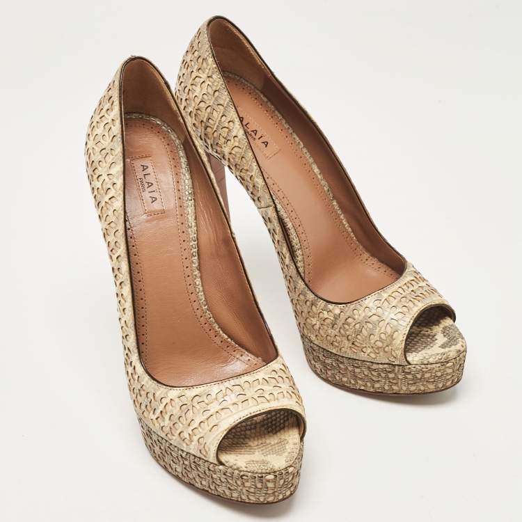 Pre Owned Alaia Beige/Grey Embossed Lizard Laser Cut Peep Toe Platform Pumps Size 38