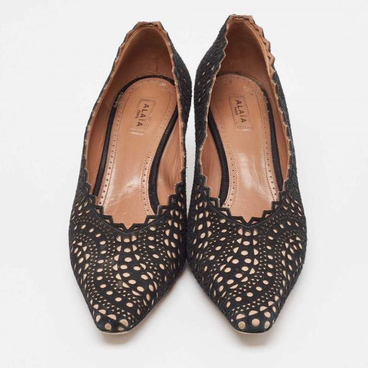 Pre Owned Alaia Black/Beige Suede Pointed Toe Pumps Size 39