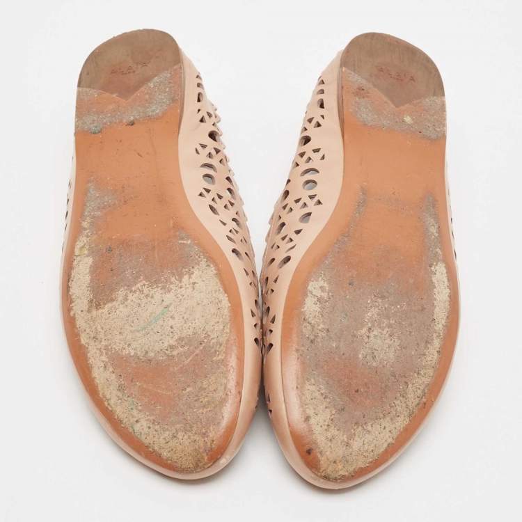 Pre Owned Alaia Beige Cut Out Leather Ballet Flats Size 41