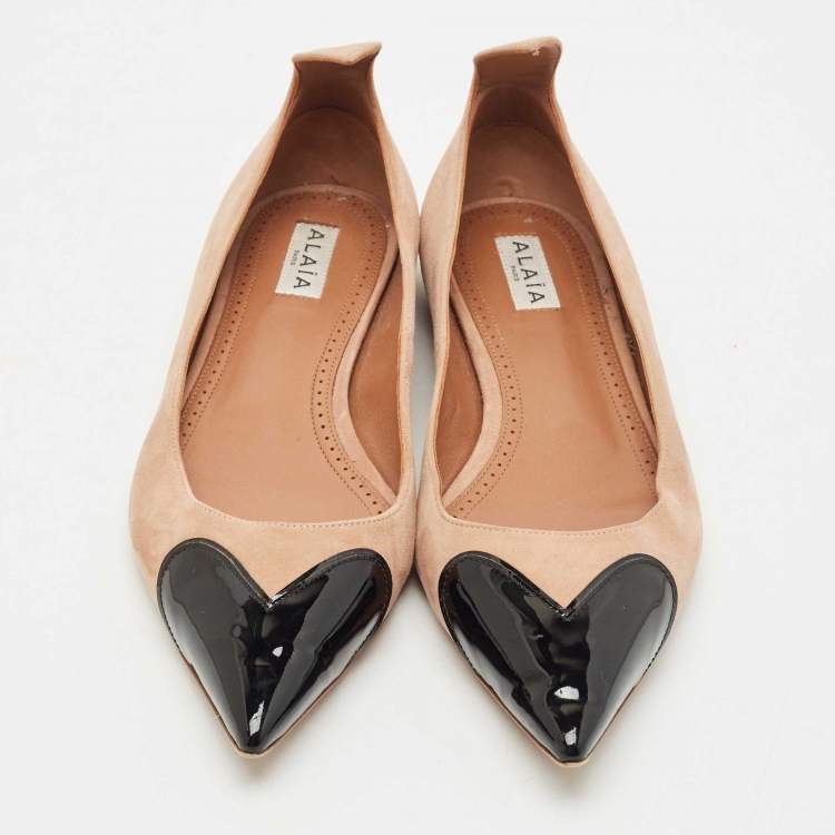 Pre Owned Alaia Beige/Black Patent Leather and Suede Ballet Flats Size 38