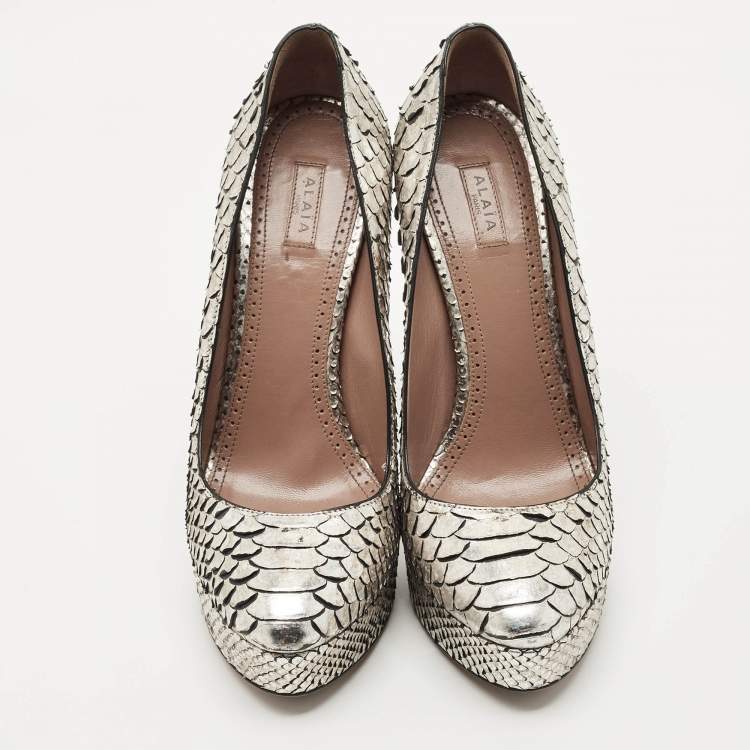Pre Owned Alaia Silver/Gold Python Round Toe Platform Pumps Size 40.5