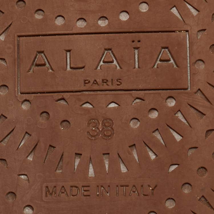 Pre Owned Alaia White Leather and Mesh Thong Flats Size 38