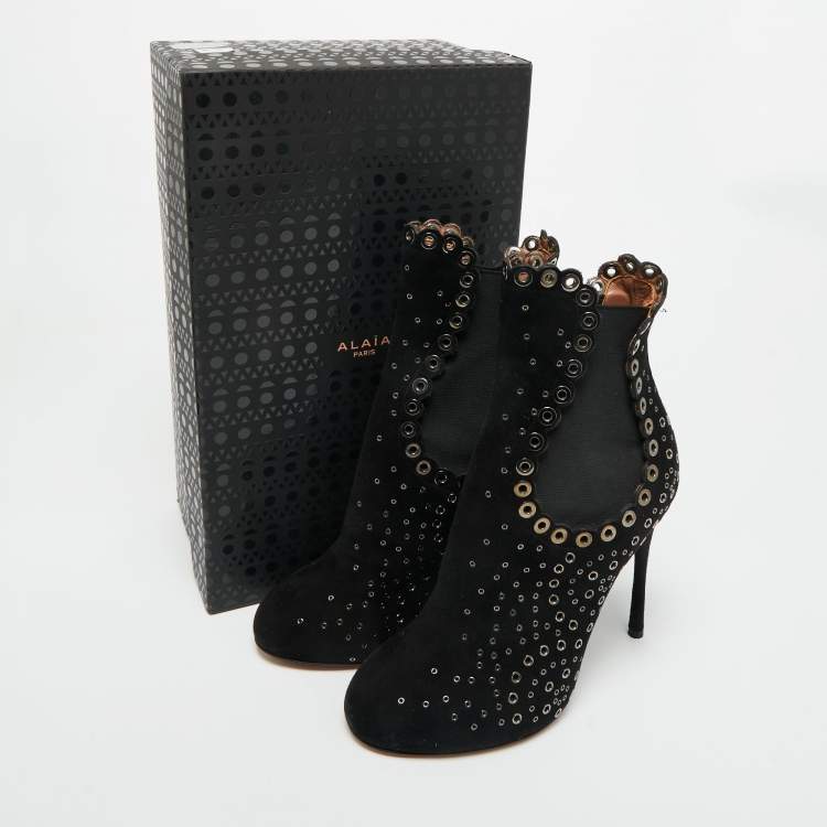 Pre Owned Alaia Black Suede Gomet Embellished Ankle Boots Size 39