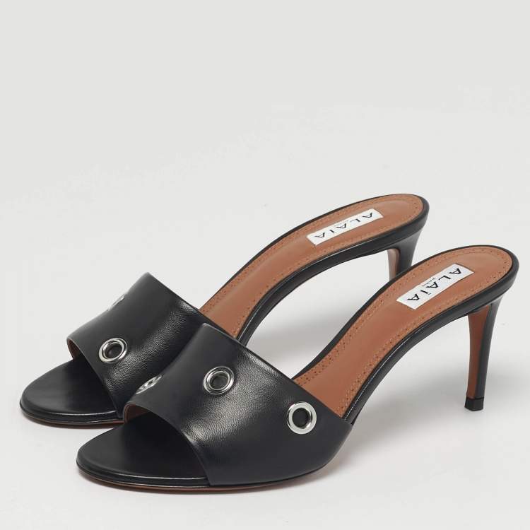 Pre Owned Alaia Oeillets Size 37 Black Leather Slide Sandals