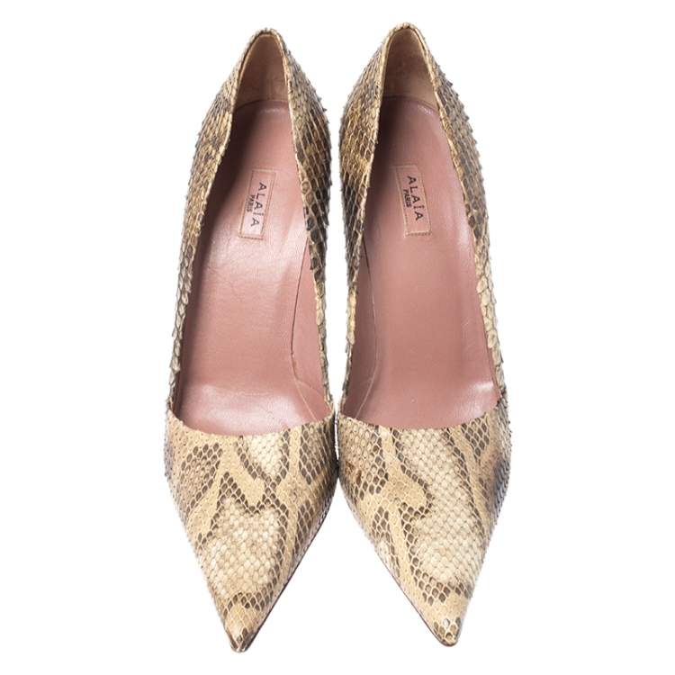 Pre Owned Alaia Beige/Black Python Leather Pointed Toe Pumps Size 39