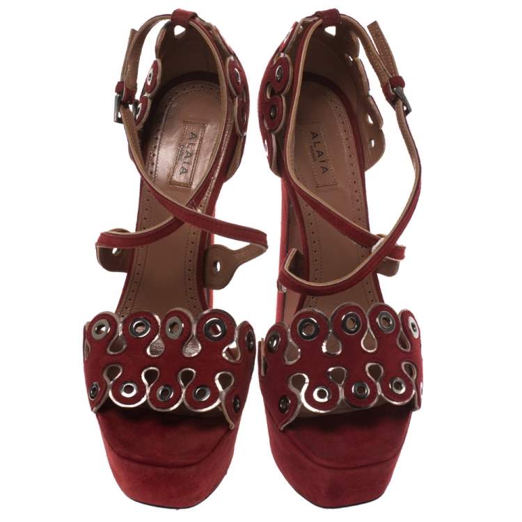 Pre Owned Alaia Maroon Suede Scallop Trim Eyelet Embellished Platform Sandals Size 37